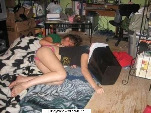 Drunk Girls - WarMan - Funny Girls Pictures