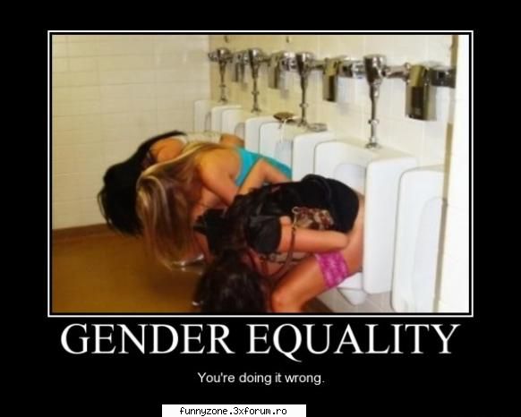 Fetele in baia barbatilor... - Silver_S - Funny Girls Pictures