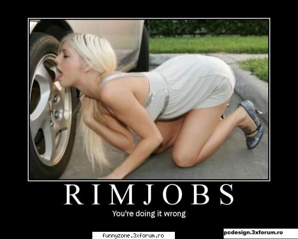 Fetele si automobilul - F.G.-A. - Funny Girls Pictures