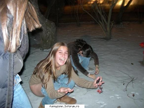 Girls in nature - F.G.-A. - Funny Girls Pictures
